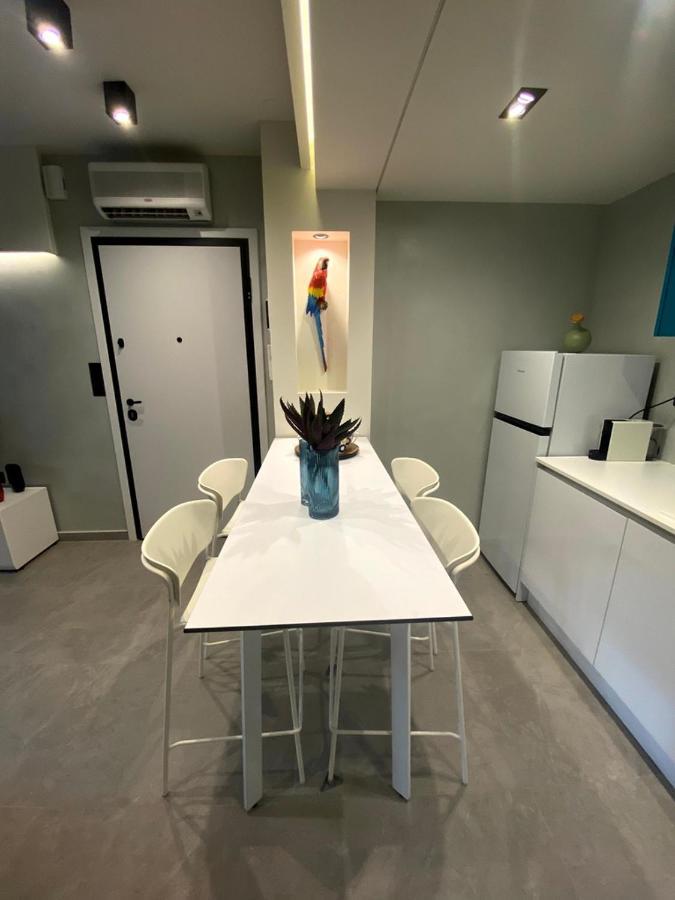 Vyron 2 Lusso Apartment เนอา มิคานิโอนา ภายนอก รูปภาพ